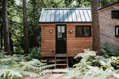 Tiny Stay - Ecolodge : Lodges proche de Clefs