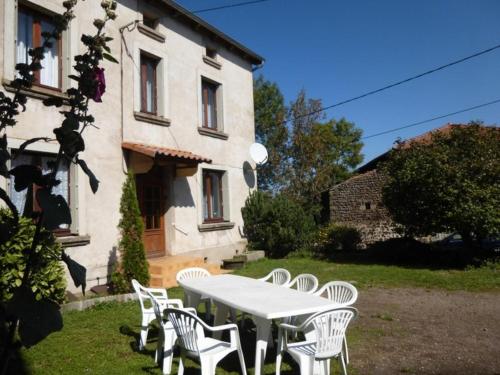 Gîte Solignac-sur-Loire, 4 pièces, 6 personnes - FR-1-582-116 : Maisons de vacances proche de Landos