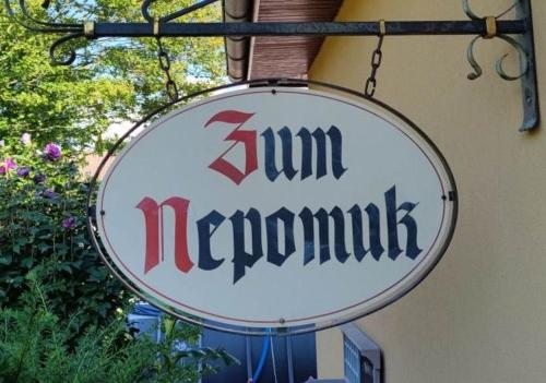 Zum Nepomuk : Appartements proche de Chalampé