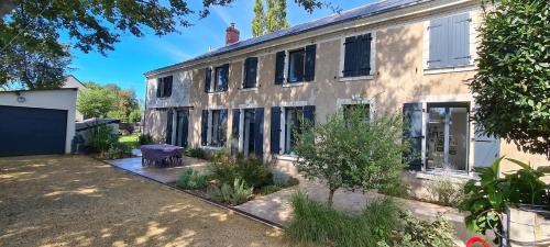 Appartement Pierres de Loire-draps et serviettes inclus-étage : Appartements proche de Brain-sur-l'Authion