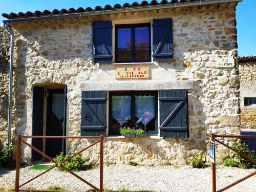 Au Village : Maisons de vacances proche de Luc-sur-Aude