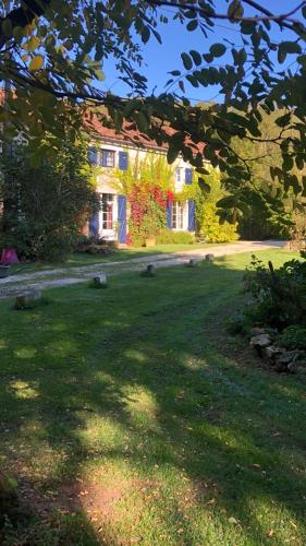 Domaine d azac : Maisons de vacances proche d'Usson-du-Poitou