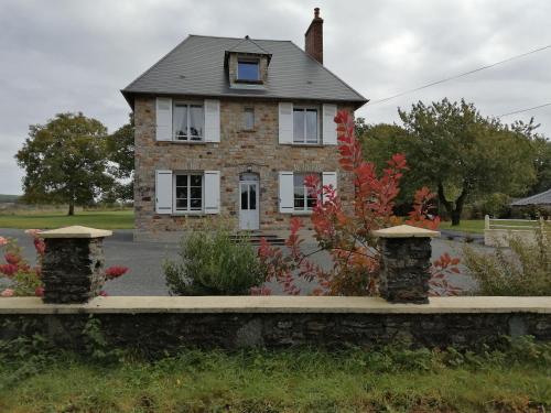 Le Lutice : Maisons de vacances proche de Saint-Georges-d'Aunay