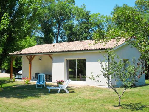 Holiday Home La Casita - CEM110 by Interhome : Maisons de vacances proche de Civrac-en-Médoc