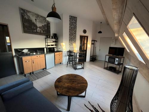 Chic Appartement ! : Appartements proche de Villette-lès-Arbois