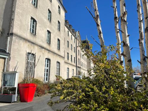 Logis Hôtel Ancien Grand Séminaire : Hotels proche d'Anglards-de-Saint-Flour