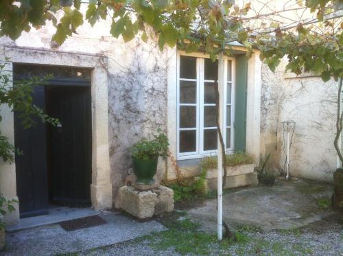 La Taniere 16 couchages : Maisons de vacances proche d'Aigues-Vives