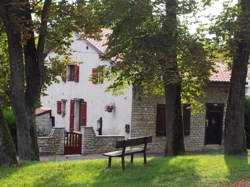 Gîte Vadelaincourt, 4 pièces, 4 personnes - FR-1-585-67 : Maisons de vacances proche de Beaulieu-en-Argonne