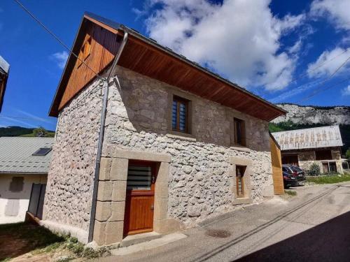 L'Ophrys : Maisons de vacances proche de Saint-Jean-de-Couz