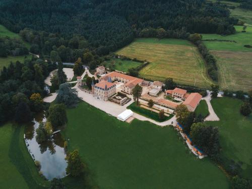 Domaine et Château de Valinches : Hotels proche de Chenereilles