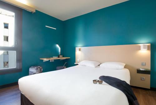 B&B HOTEL Marseille Centre La Timone : Hotels proche du 4e Arrondissement de Marseille