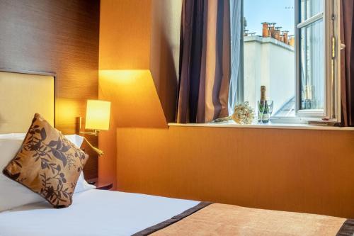 Hotel Saint Honore 85 : Hotels proche du 1er Arrondissement de Paris