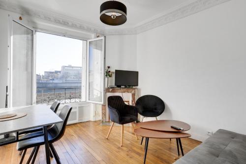 Appartement meublé quai de Seine : Appartements proche de Saint-Maurice