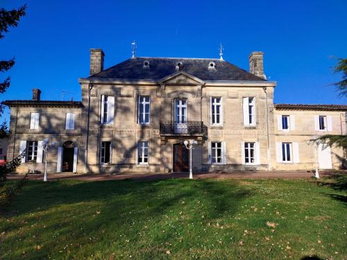 Château Bégot : Sejours a la campagne proche de Lansac