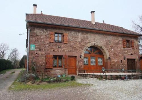 Gîte en pierres des Vosges : Maisons de vacances proche d'Étobon
