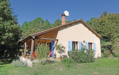 Nice Home In Snchas With 6 Bedrooms, Private Swimming Pool And Outdoor Swimming Pool : Maisons de vacances proche de Cubiérettes