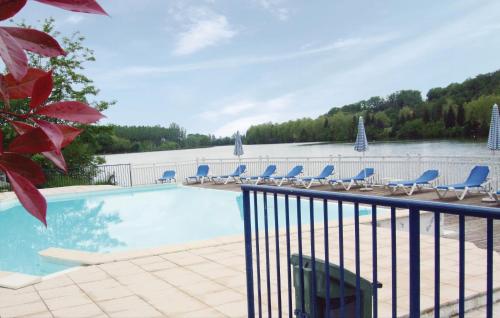 Nice home in Marciac with 1 Bedrooms and Outdoor swimming pool : Maisons de vacances proche de Tieste-Uragnoux