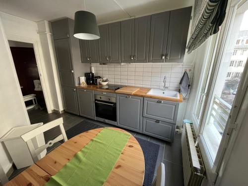 Superbe appartement au hypercentre de Chambéry : Appartements proche de La Motte-Servolex