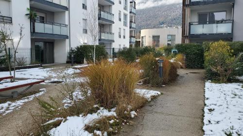 Chez' toi Gex, proche de Genève & stations de Ski : Appartements proche de Sergy