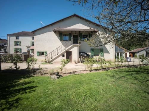 Apartment at the edge of a forest in Les Vosges : Appartements proche de Gruey-lès-Surance
