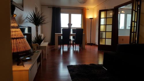 Près de Melun, Appt 3 pièces 2 chambres tout confort : Appartements proche de La Rochette