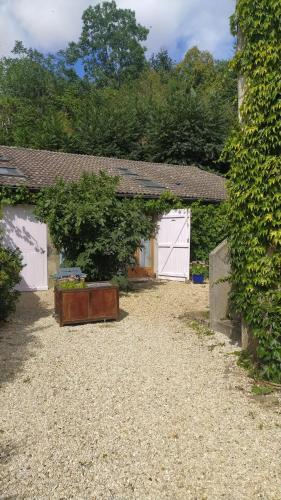 Logement entier dans village calme : Appartements proche d'Authon-la-Plaine