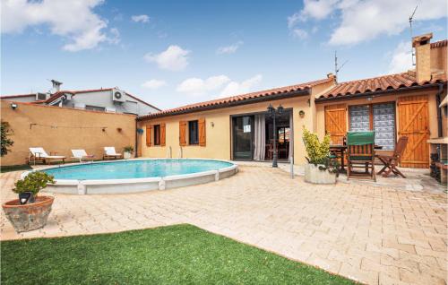 Awesome Home In Salses Le Chteau With 3 Bedrooms, Wifi And Outdoor Swimming Pool : Maisons de vacances proche de Salses-le-Château