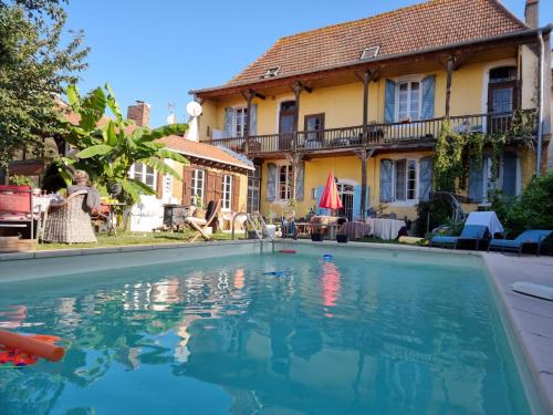 Villa Imaginaire : B&B / Chambres d'hotes proche de Lascazères