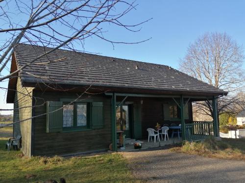 Chalet bois : Maisons de vacances proche de Neuville