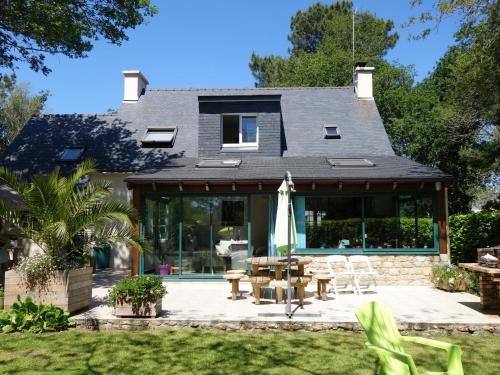 Holiday Home Villa Pallec by Interhome : Maisons de vacances proche de Ploemel