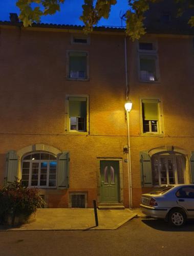 Très belle maison chaleureuse au coeur de Mirepoix : Maisons de vacances proche de Saint-Félix-de-Tournegat