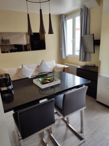 Appartement avec terrasse - M4 Lucie Aubrac : Appartements proche de Bourg-la-Reine