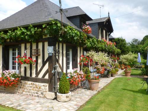La Ferme Du Pressoir Guest House : Maisons d'hotes proche de Saint-Samson-de-la-Roque