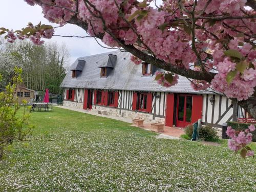 Gîte des Bois Rimbert : Maisons de vacances proche de Les Authieux-sur-Calonne