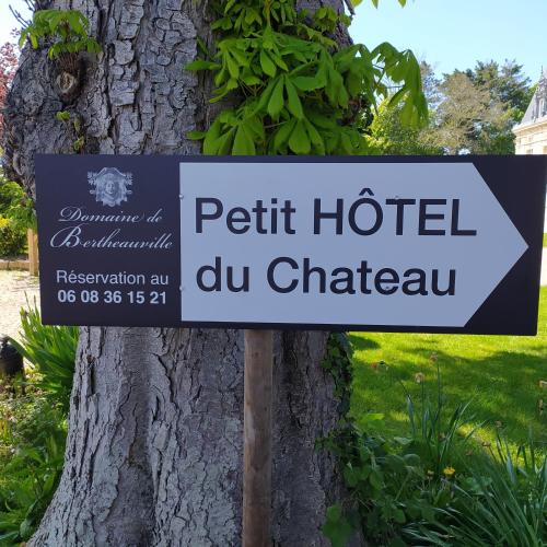 Domaine de Bertheauville : Hotels proche de Saint-Riquier-ès-Plains