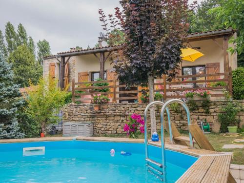 Maison de charme avec belle vue : Maisons de vacances proche de Blanquefort-sur-Briolance