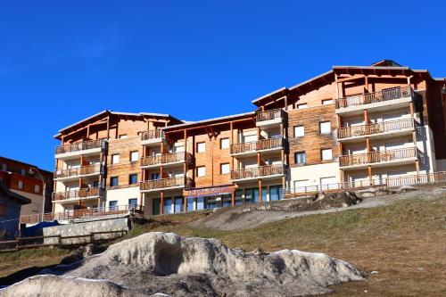 Residence VAL DAZUR VALBERG 2 PIECES : Appartements proche de Puget-Rostang