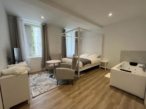 SUITE PRIVEE RIQUET - BALNEO - ROMANTIQUE : Appartements proche de Castelnaudary