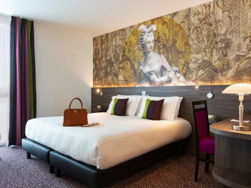 Hôtel Roi Soleil Prestige Plaisir : Hotels proche d'Auteuil