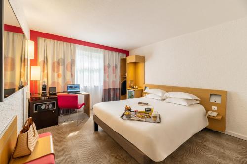 B&B HOTEL Lyon Nord 4 étoiles : Hotels proche de Saint-Didier-au-Mont-d'Or