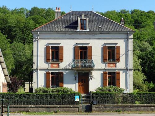 Au Fil du Temps : B&B / Chambres d'hotes proche de Villers-lès-Luxeuil