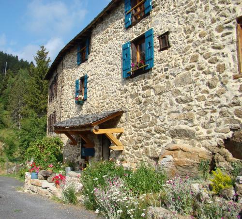Le Mas Balmat : Maisons de vacances proche de Thuès-Entre-Valls