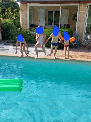 Villa de vacances avec piscine chauffée proche d Anduze : Maisons de vacances proche de Bagard
