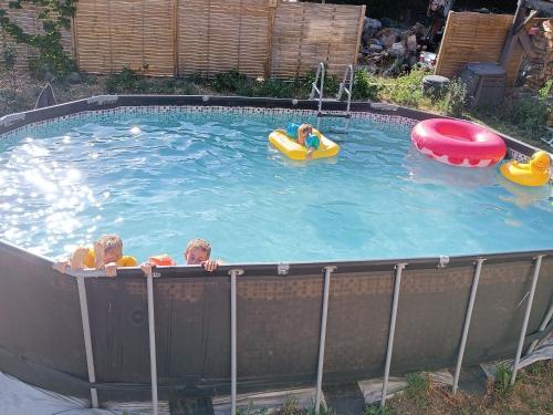 Maison 200m2 avec piscine : La Gaillardinette : Maisons de vacances proche de Montregard