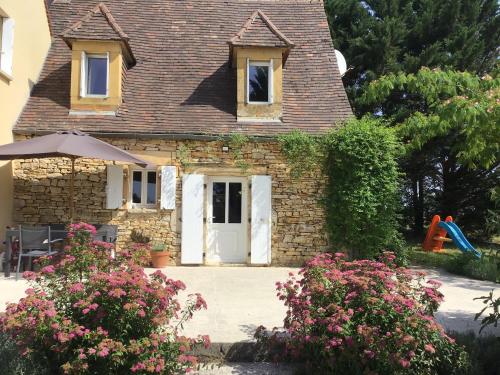 Beautiful 4 bedroom country cottage sleeps 7 : Maisons de vacances proche de Veyrines-de-Domme
