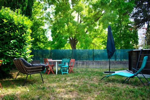Agréable maison 3 chambres avec piscine : Maisons de vacances proche de Rouffiac-d'Aude