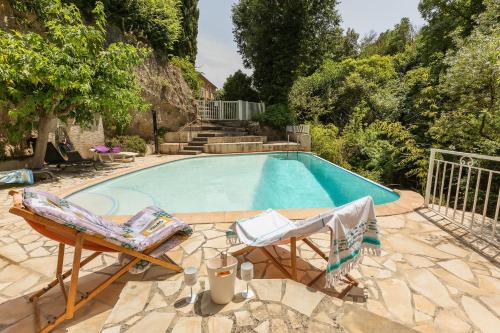 Le Cocon de la Source - votre séjour au frais en Provence Verte : Appartements proche de Correns