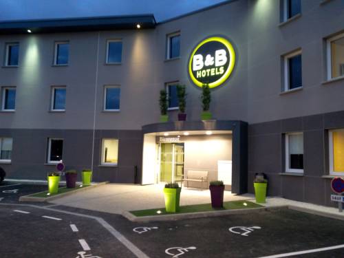 B&B HOTEL Clermont-Ferrand Nord Riom : Hotels proche de Pessat-Villeneuve