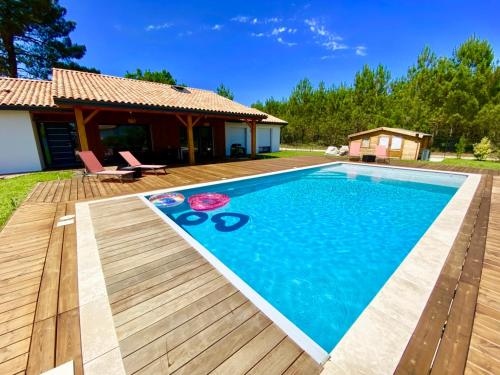 Magnifique villa avec piscine : Villas proche d'Escource
