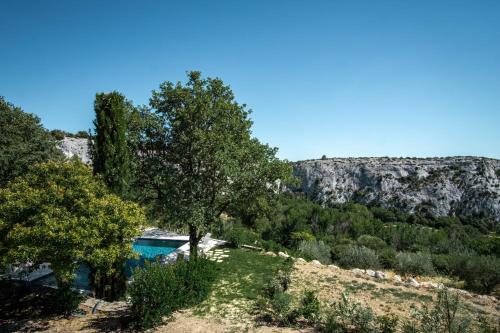 Lioux - Magnifique propriété avec vues panoramiques sur le Luberon : Maisons de vacances proche de Lioux